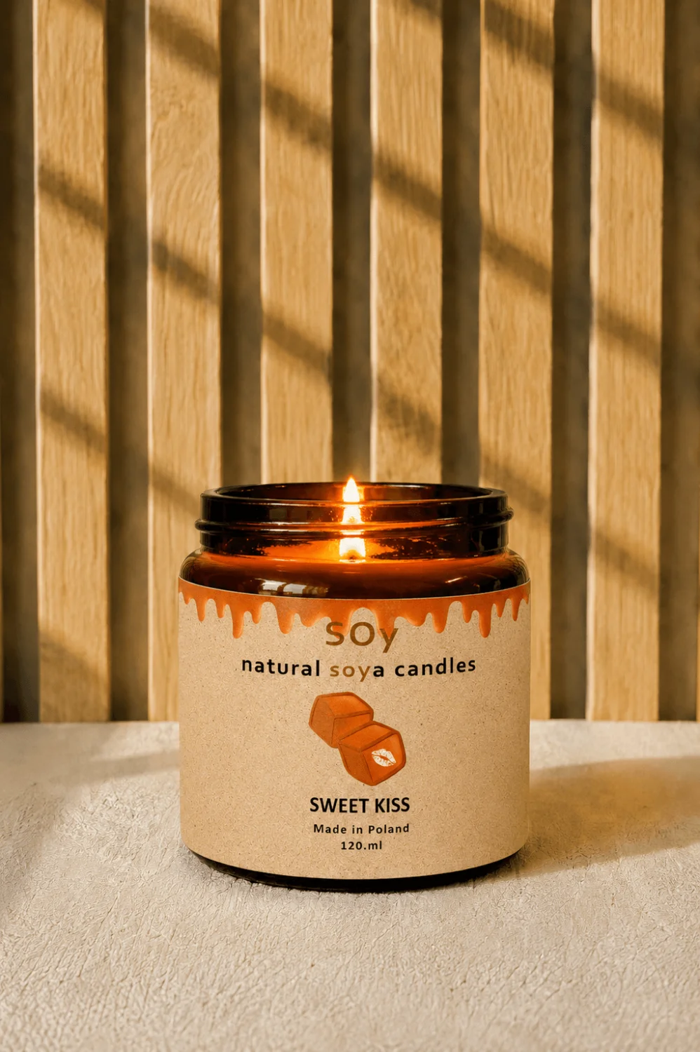 Świeca sojowa Sweet Kiss, zapach karmelu i wanilii