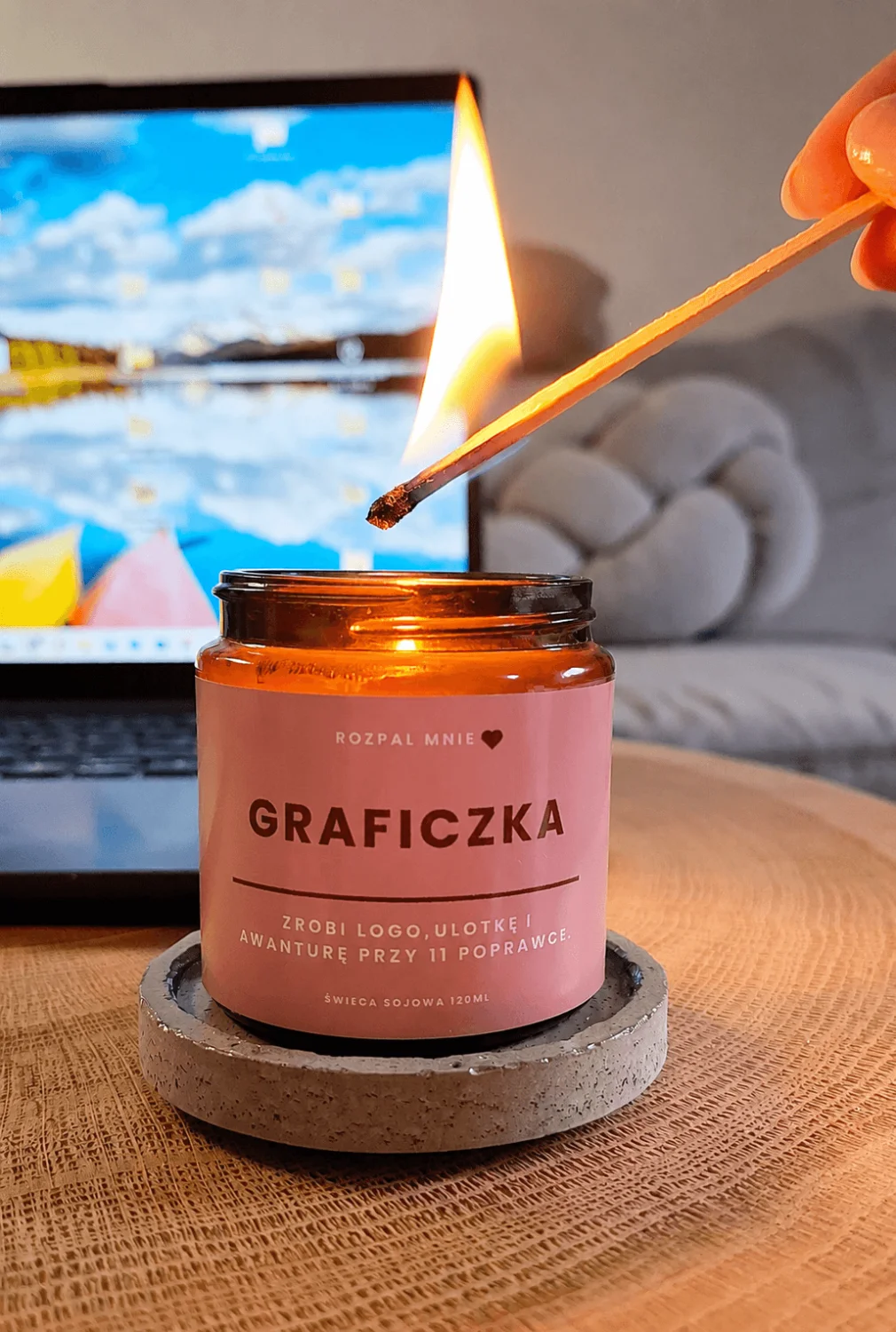 Świeca sojowa GRAFICZKA