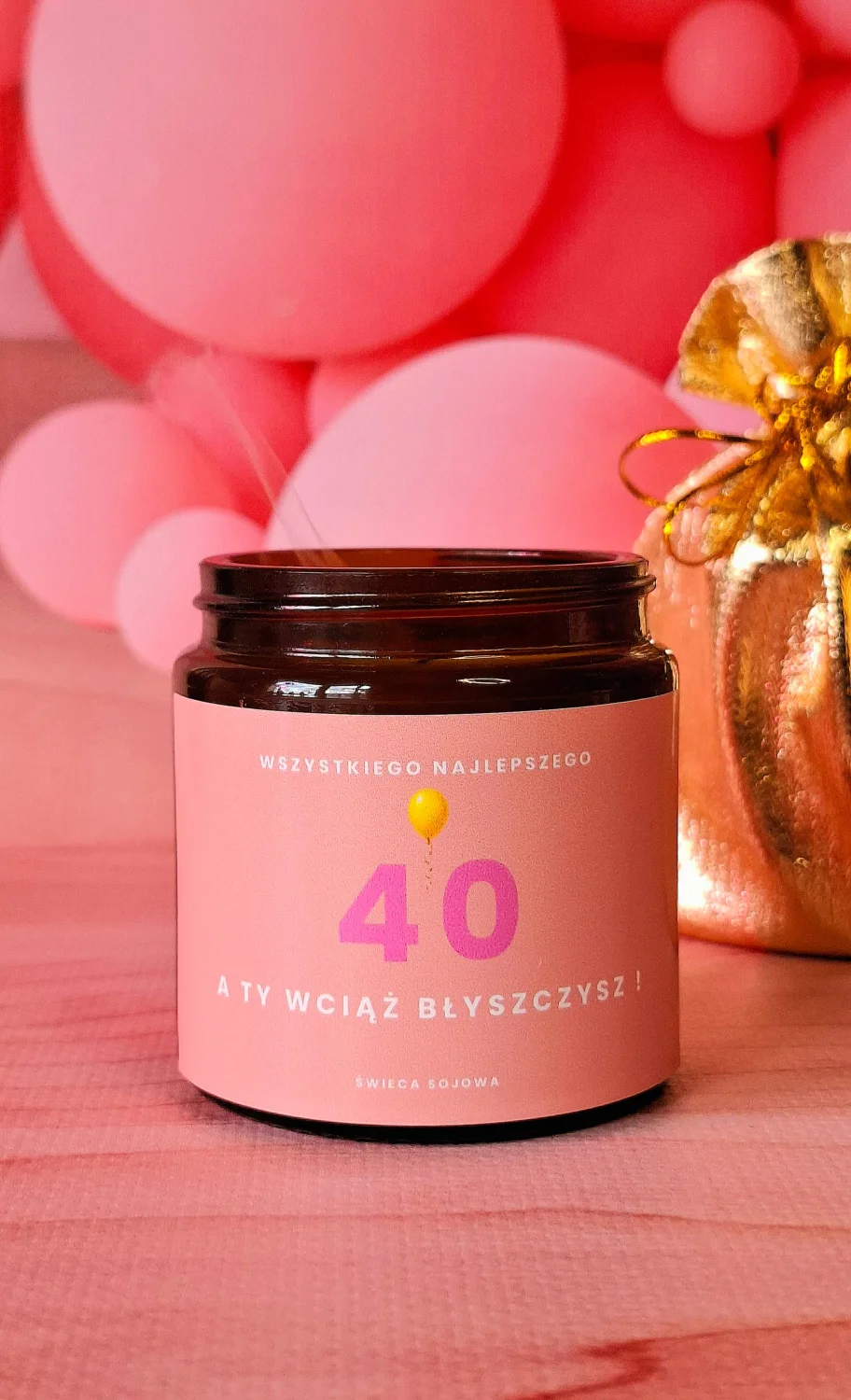 Świeca sojowa z okazji 40 urodzin - prezent dla kobiety zapach prosecco