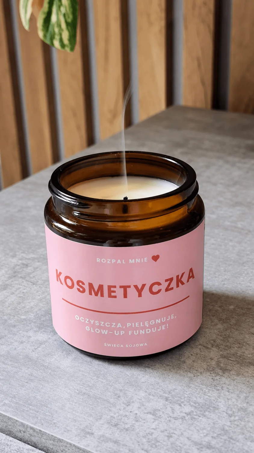 Świeca sojowa KOSMETYCZKA